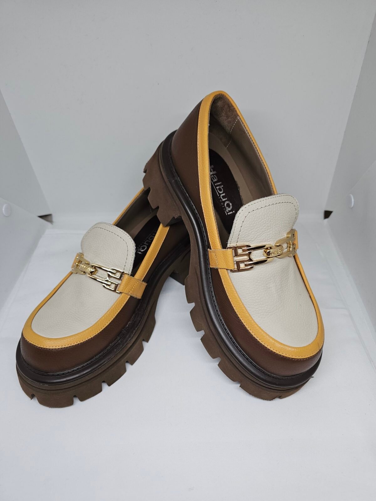 Loafers Model 0066