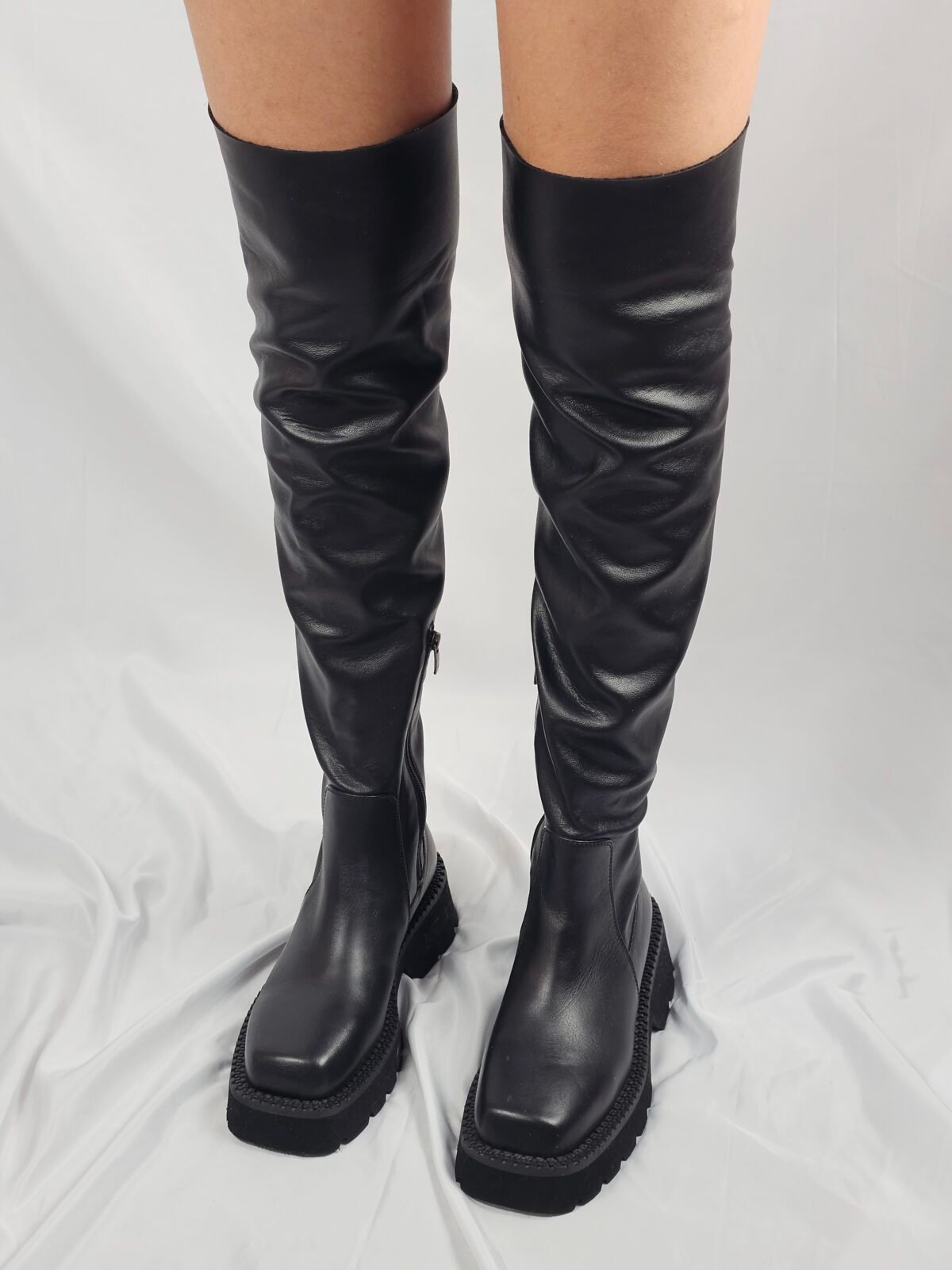 Over the Knee Boots Model 0077