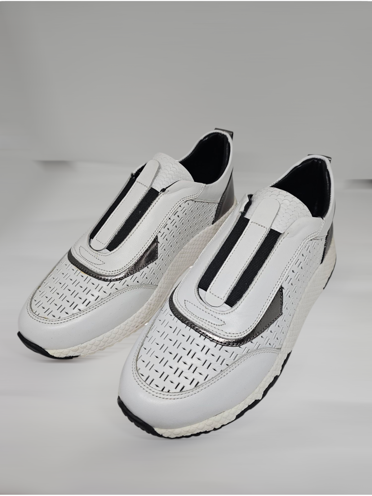 Trainers Model 0001